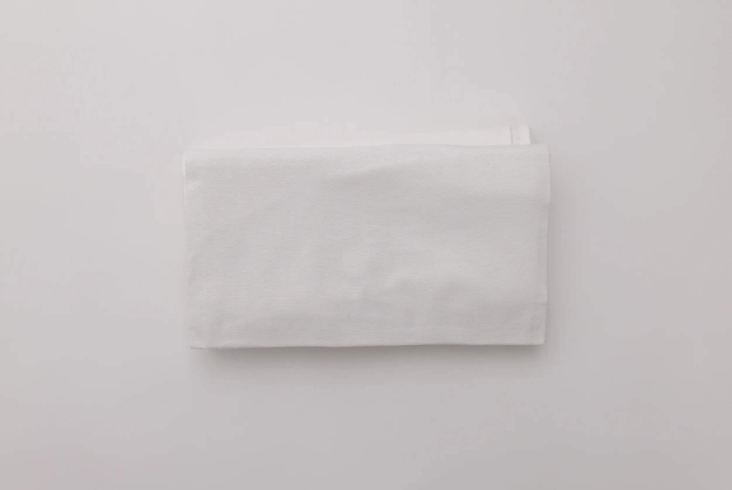 Bath Blanket - 85% Cotton / 15% Polyester - 70" x 90", White